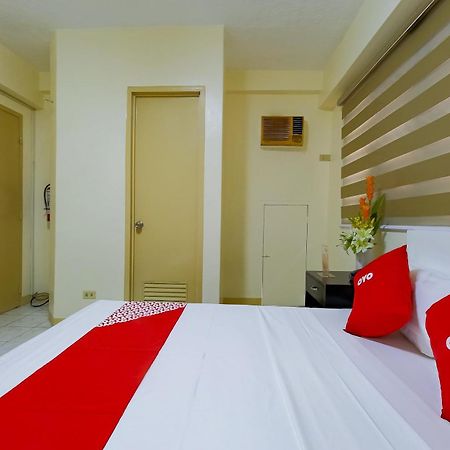 OYO 840 Orangenest Apartelle Manila Exterior foto