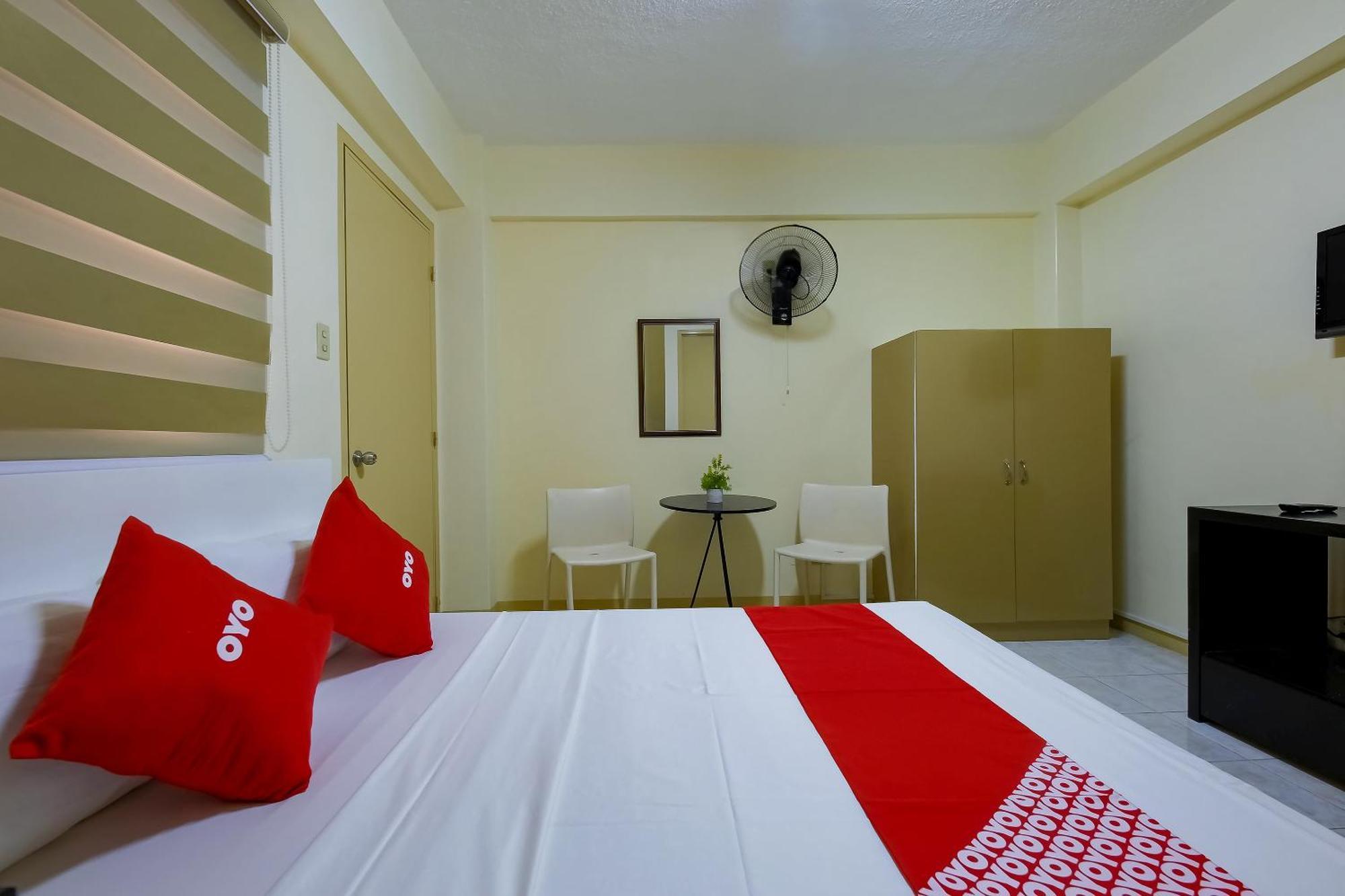 OYO 840 Orangenest Apartelle Manila Exterior foto